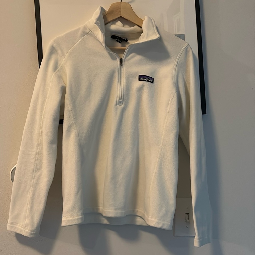 Patagonia, size small, white fleece